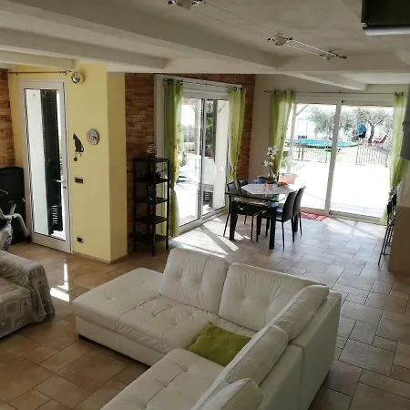 Holiday home Incantevole Vistamare