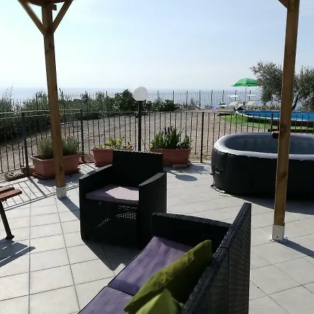Incantevole Vistamare Holiday home *