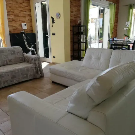 Holiday home Incantevole Vistamare